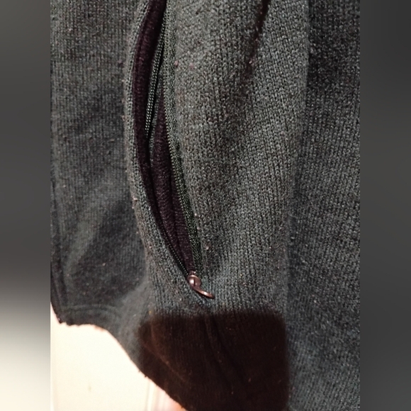 The North Face Size Large Women's Deep Green Utility Jacket - Picture 5 of 11